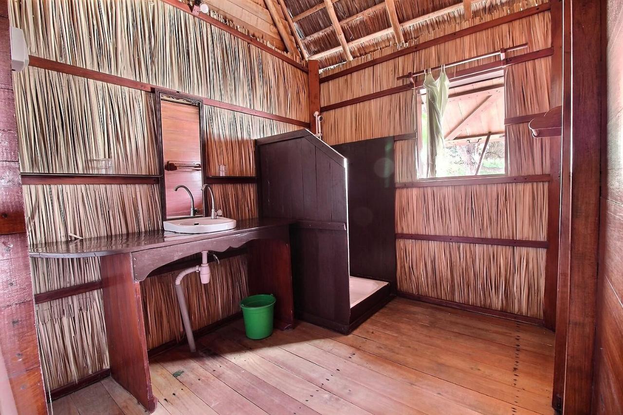 Ecolodge Du Menabe Belo Bagian luar foto