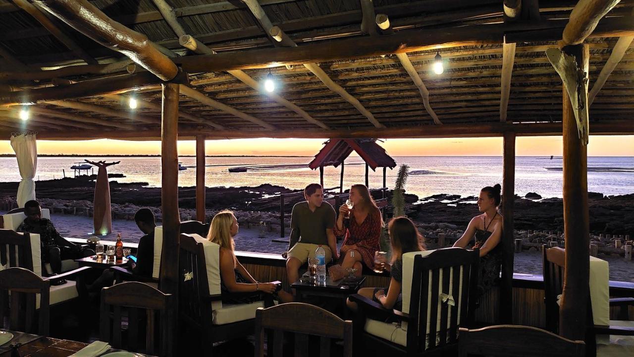 Ecolodge Du Menabe Belo Bagian luar foto