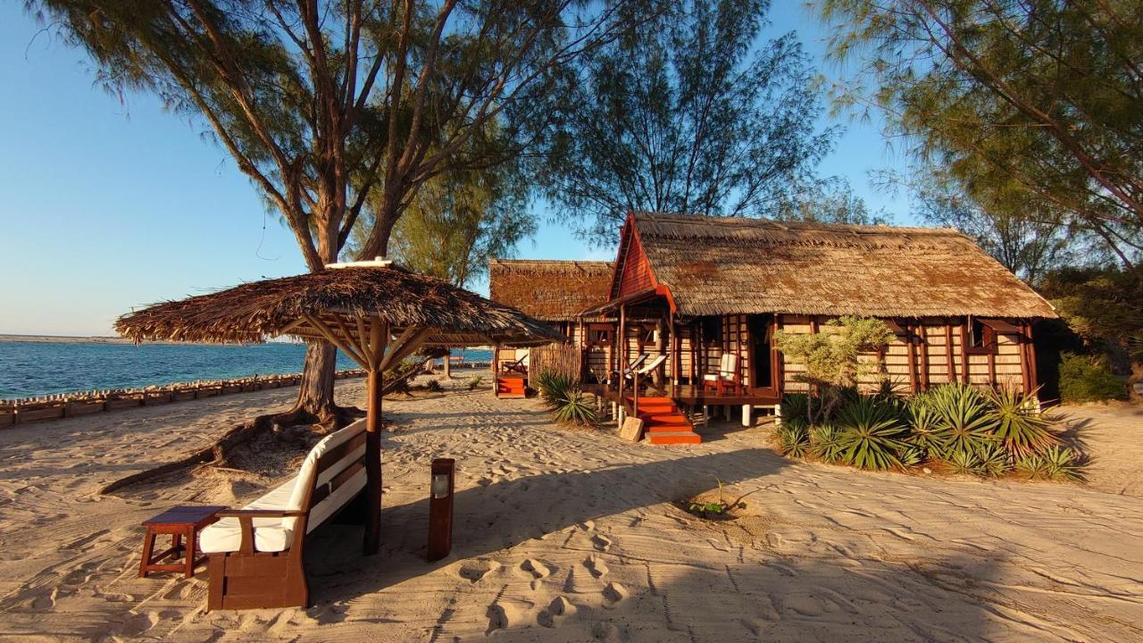 Ecolodge Du Menabe Belo Bagian luar foto