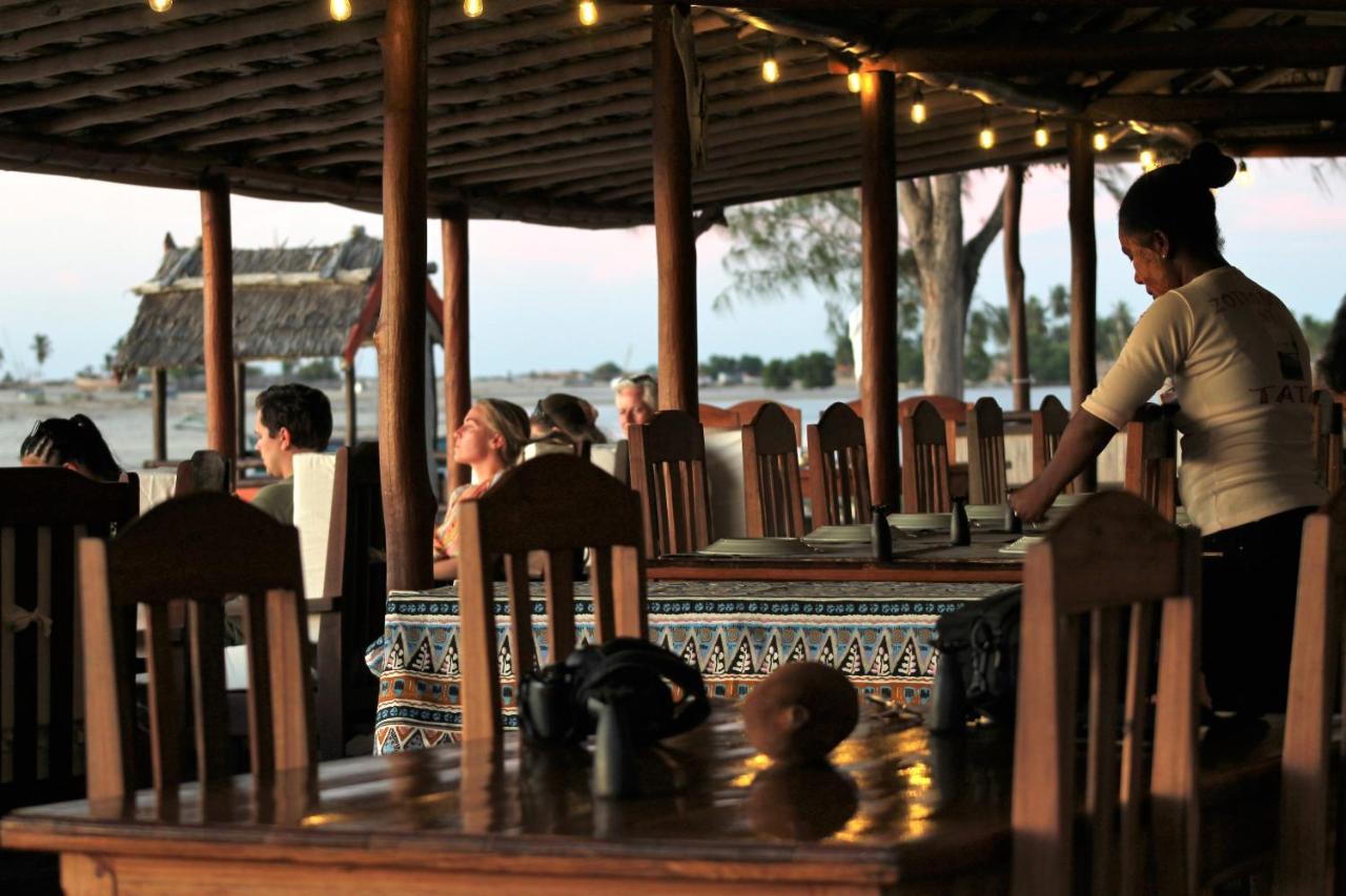 Ecolodge Du Menabe Belo Bagian luar foto
